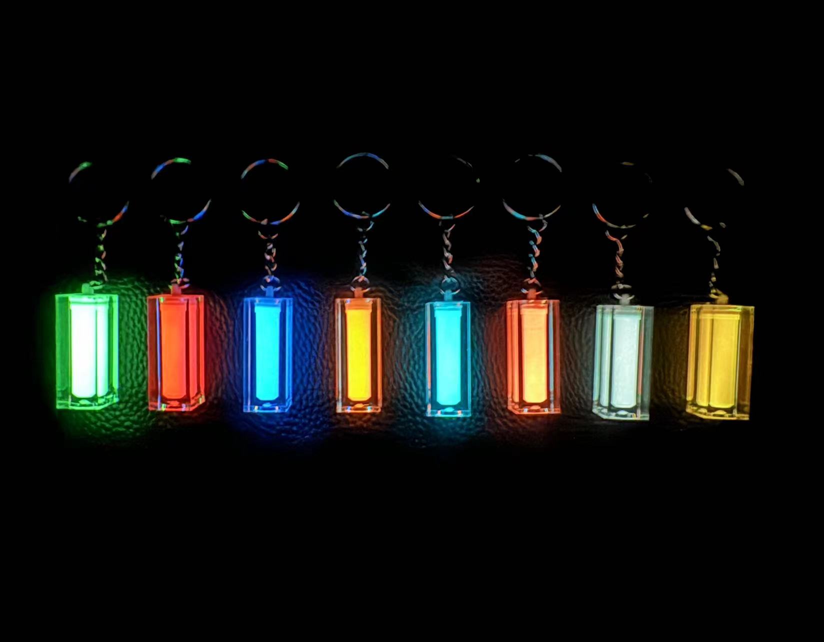 Nightglow Pendant, Key Bag Pen - огляд і ціна Tritium Gas Tube
