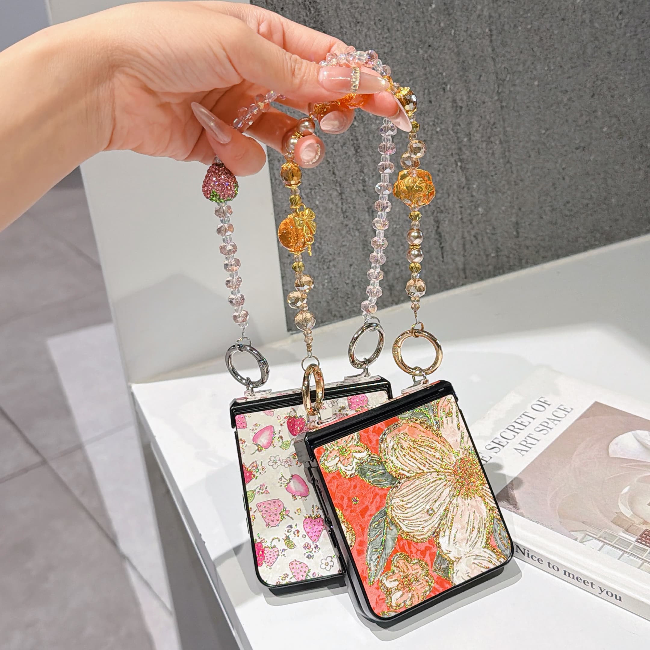 Hinge Protection PU Leather Co - огляд і ціна Samsung Galaxy Strap